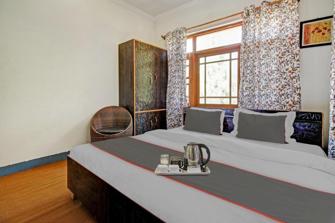 Super Oyo Capital O 91600 The Village Classic Hotel And Restaurant Σριναγκάρ Εξωτερικό φωτογραφία